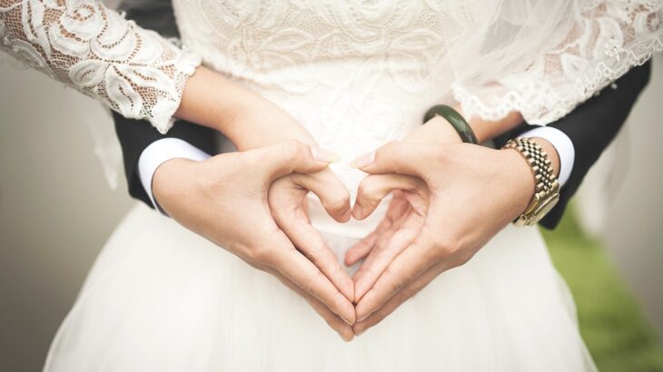 初めて結婚式に呼ばれたらどうすればいい？！女性篇